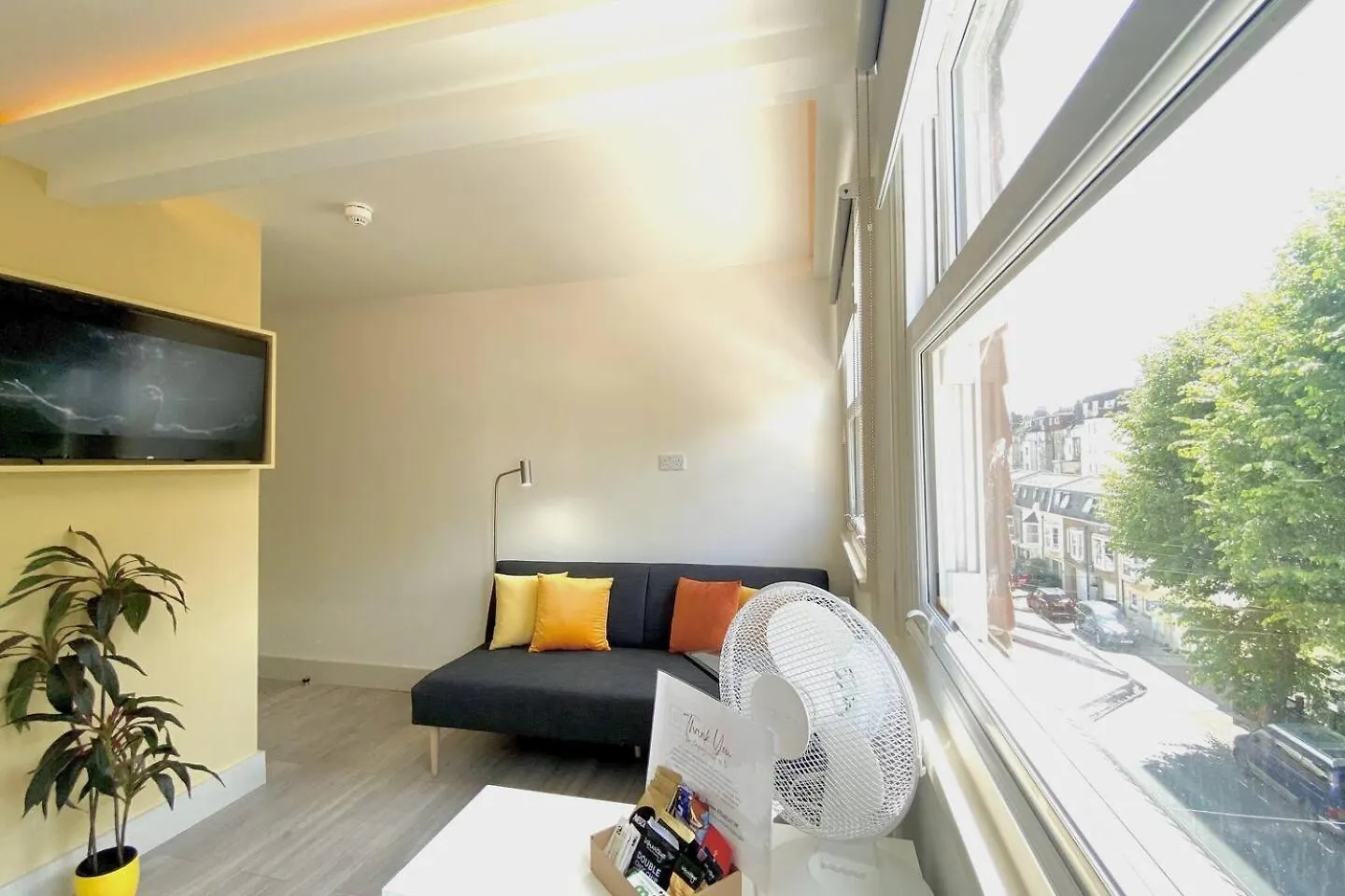 Apt 10 Beachside Beauty Lux Studio Steps From Beach Brighton
